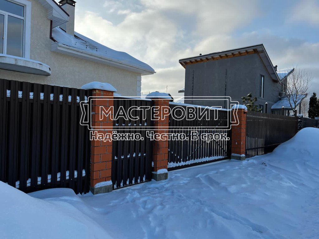 Снеговая нагрузка: что это и как она может влиять на ворота